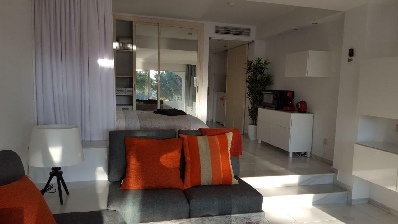 Appartement Casa Robert Y Nergiz à Sitio de Calahonda Extérieur photo